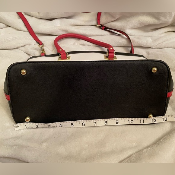 👜 Beautiful Anne Klein Purse 👜 - Picture 6 of 7